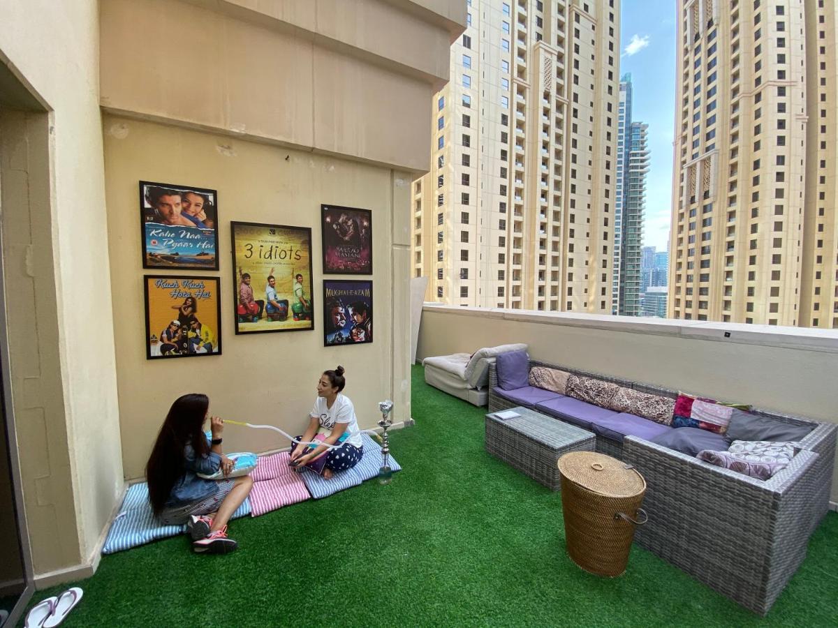 Bollywood Beach Hostel Dubai Exterior foto