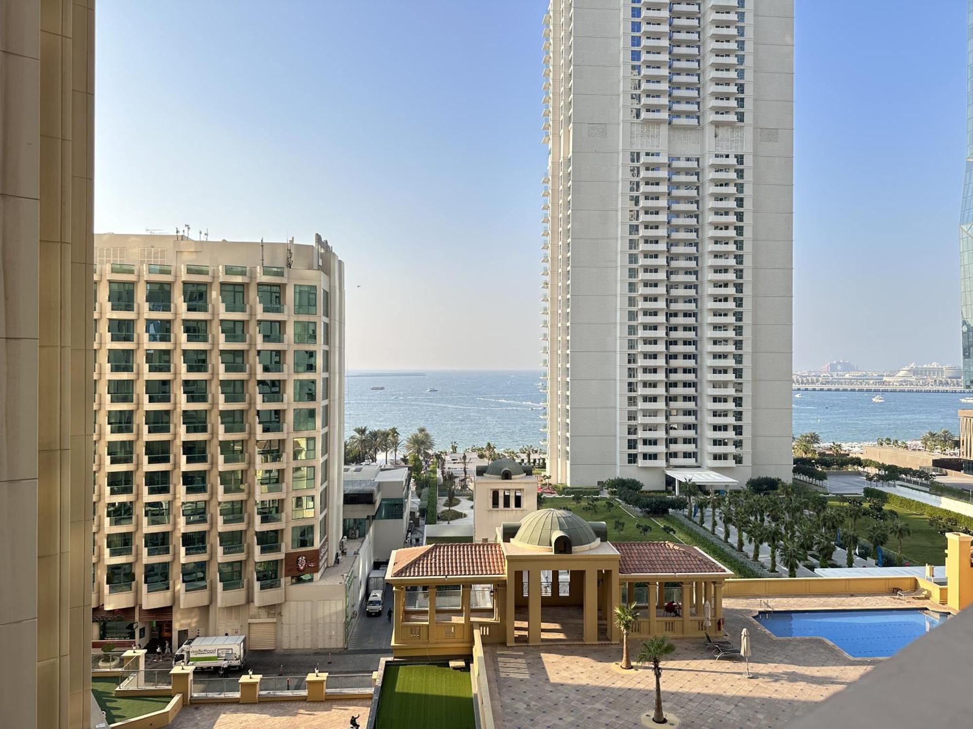 Bollywood Beach Hostel Dubai Exterior foto