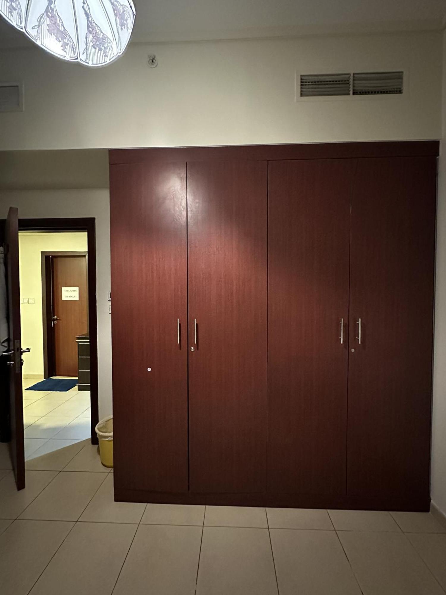 Bollywood Beach Hostel Dubai Exterior foto