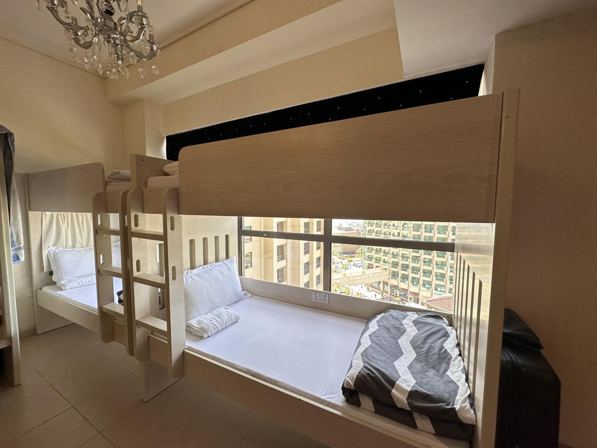 Bollywood Beach Hostel Dubai Exterior foto